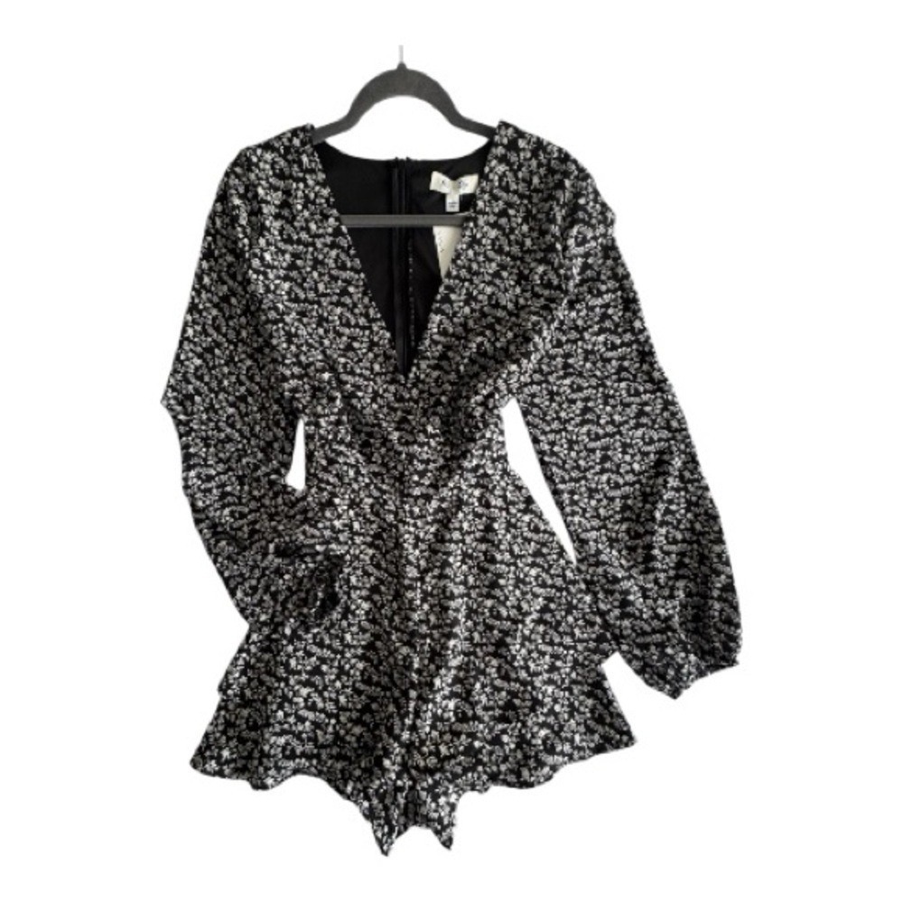 She + Sky Monochrome Floral Romper Size Large - Picture 1 of 7